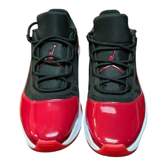Jordan 11 - Picture 2 of 7